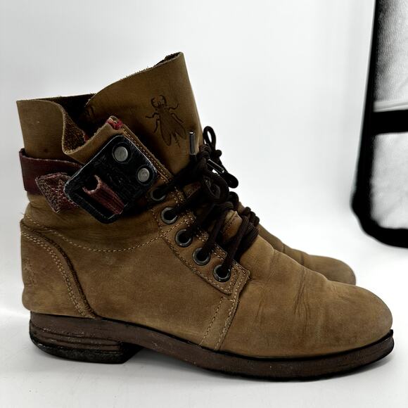 FLY London Stay Rug Biker Boots Combat Leather Lace Up Buckle Strap Brown 8 - Picture 3 of 6